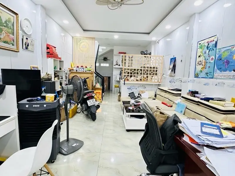 Bán nhà 1 trệt 1 lầu 4x10. Hẻm 99 Lê Đình Cẩn... Bán nhà riêng tại Tân Tạo, Hồ Chí Minh 01