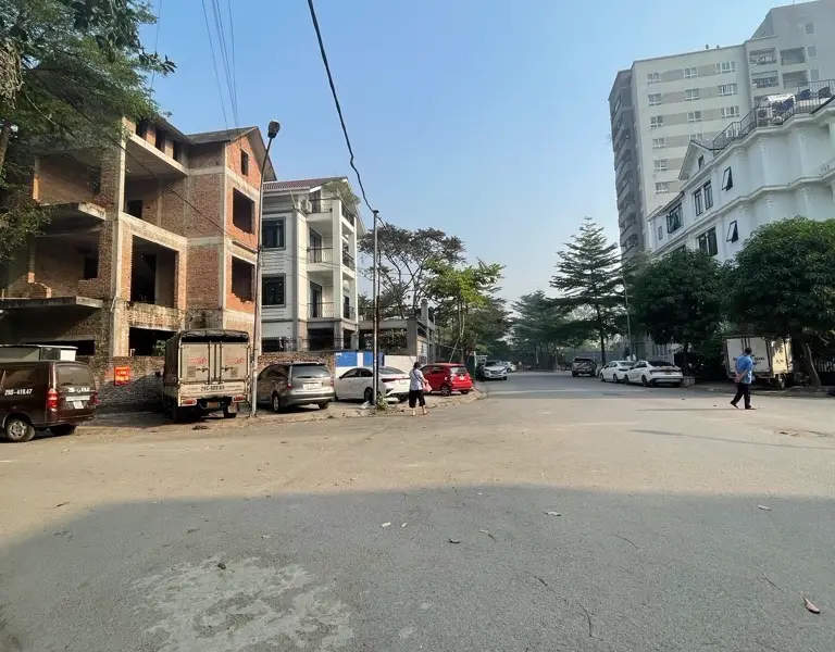 Biệt Thự Vườn 5 Tầng 104m2 Mặt Tiền 8,1m 3 otto Tránh Nhau... Bán nhà mặt phố tại Phú Diễn, Hà Nội 01