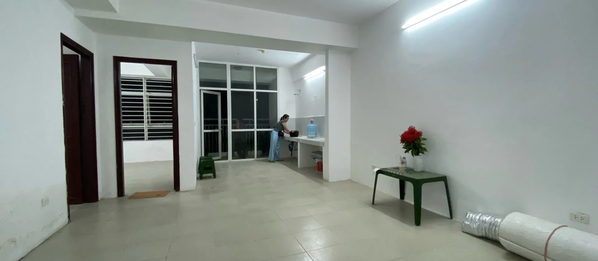 Bán nhà Chung cư CT18 Lạc Long Quân - View Hồ Tây -hướng Đông nam -Căn 3 ngủ - DT 88m2 - Giá 8.6 tỷ... Bán căn hộ chung cư tại Tây Hồ, Hà Nội 01