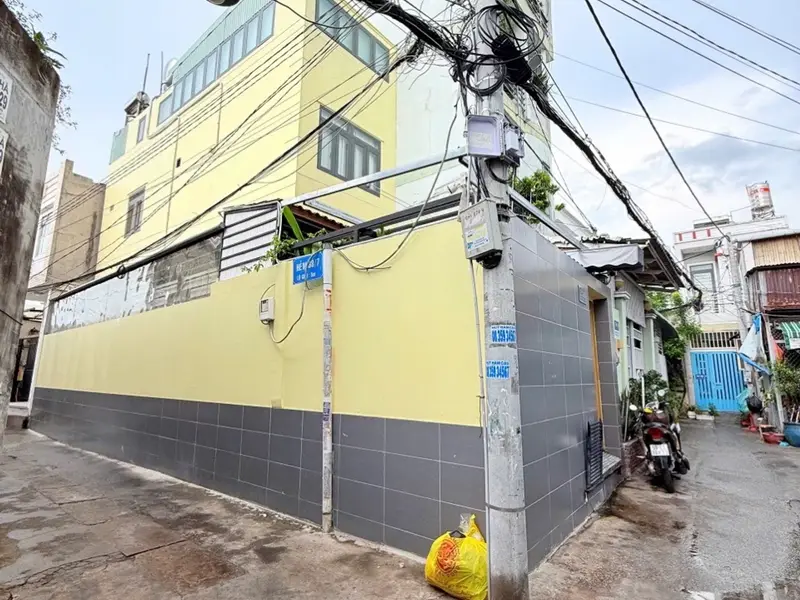 Cơ Hội Sở Hữu Nhà Lô Góc 3 Tầng Gần Quận 7 Với Giá Hợp Lý... Bán nhà riêng tại Nhà Bè, Hồ Chí Minh 01