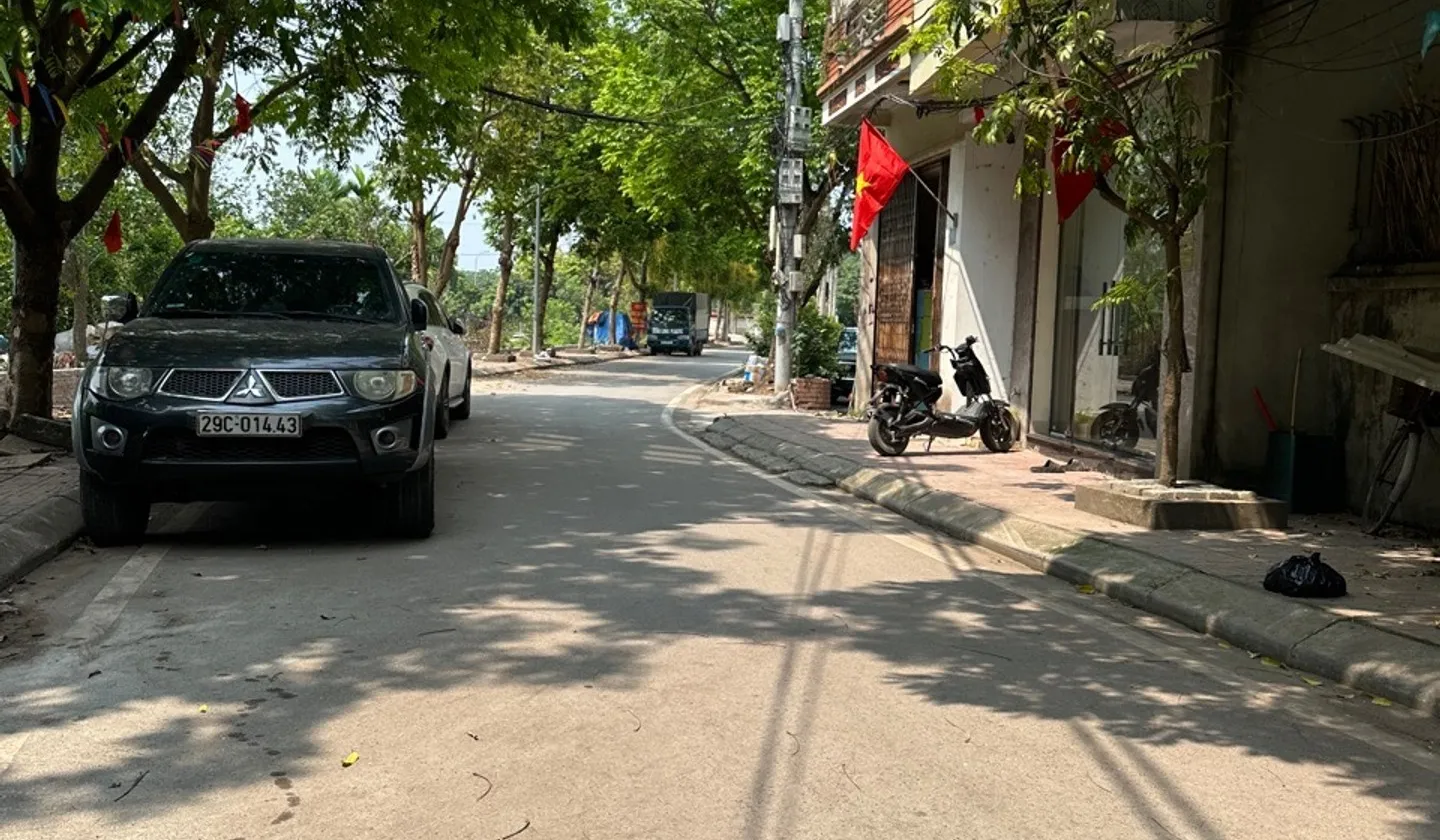 Nhà đẹp 4 tầng trung tâm Đan Phượng, gara ô tô, view vườn hoa... Bán nhà riêng tại Đan Phượng, Hà Nội 01