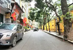 BÁN NHÀ PHỐ NGUYỄN TRI PHƯƠNG - 1 MẶT PHỐ 1 MẶT NGÕ - 61M2 - 6M MẶT TIỀN - 5 TẦNG VỈA HÈ Ô TÔ TRÁNH... Bán nhà riêng tại Ba Đình, Hà Nội 01