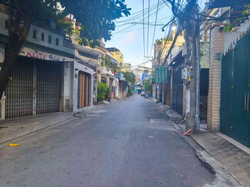 Bán toà nhà căn hộ 6 tầng 50 phòng tại quận trung tâm giá 41 tỷ... Bán nhà riêng tại Tân Phú, Hồ Chí Minh 01