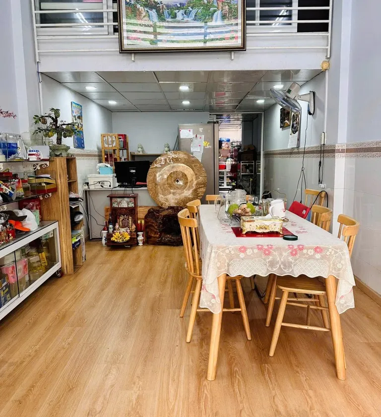 Nhà phố 3 tầng Quận 10, không gian sống hiện đại... Bán nhà riêng tại Hòa Hưng, Hồ Chí Minh 01