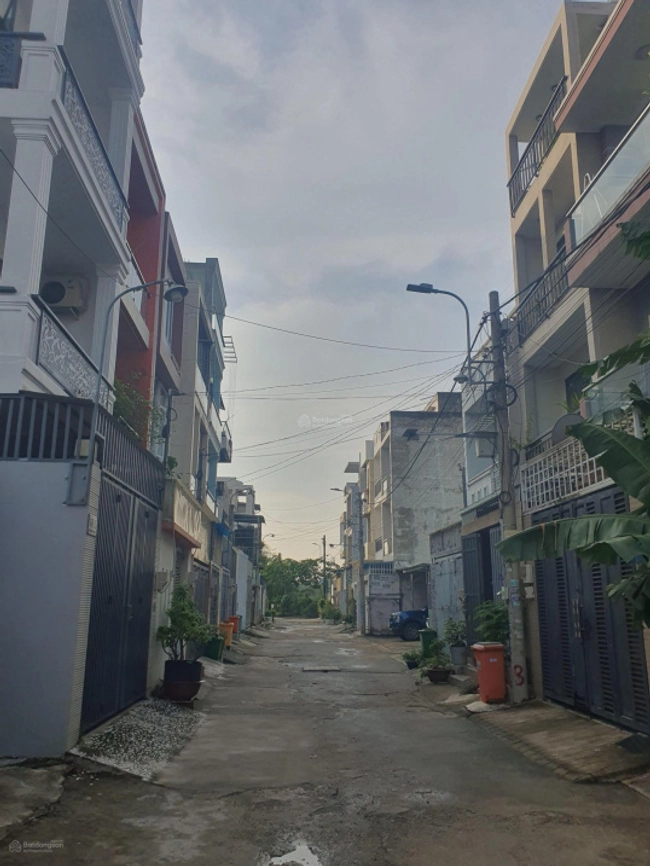Bán nhà 4 tầng, đường Nguyễn Duy Trinh, phường Phú Hữu, Quận 9, diện tích 68m2, nhỉnh 5 tỷ tại Hồ Chí Minh 05