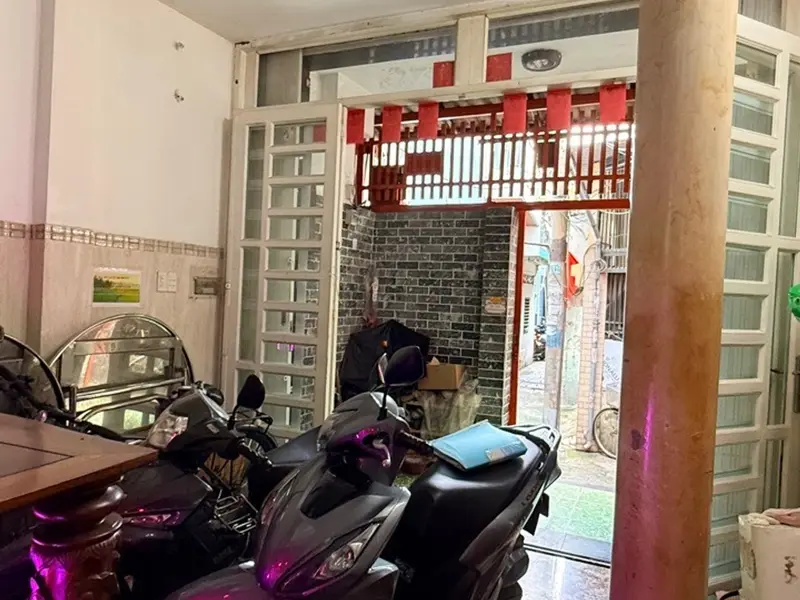 Nhà góc 2 mặt thoáng siêu đẹp tại Tân Hòa, giá hấp dẫn... Bán nhà riêng tại Tân Hòa, Hồ Chí Minh 01