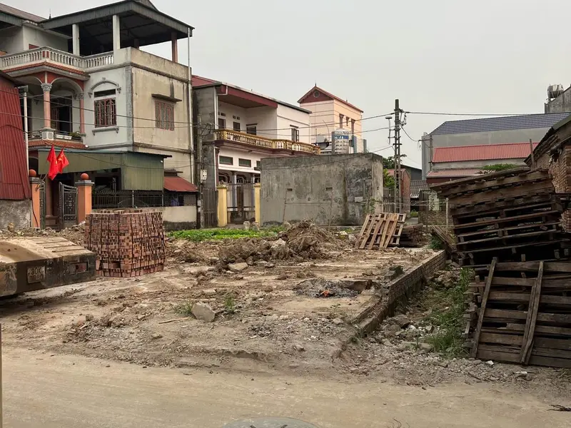 Bán đất xây dựng tại xã Phù Khê, Bắc Ninh, vị trí thuận tiện kinh doanh gỗ... Bán đất tại Phù Khê, Bắc Ninh 01