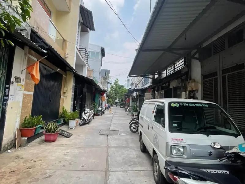 Cơ hội sở hữu nhà riêng ngay trung tâm Bình Tân với giá hấp dẫn... Bán nhà riêng tại Bình Hưng Hòa, Hồ Chí Minh 01