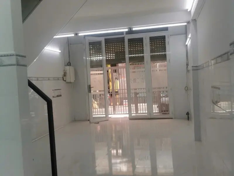 Nhà bán mặt tiền chợ rạch ông Quận 8-Ngang 4,5x12 . Giá chỉ 7,95ty... Bán nhà riêng tại Chánh Hưng, Hồ Chí Minh 01
