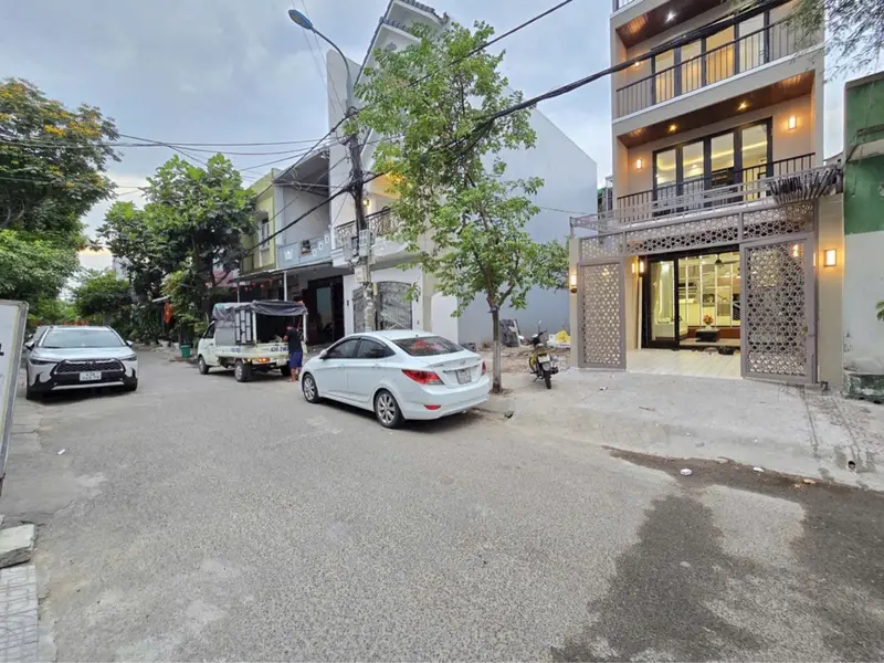 Nhà mặt phố ven biển Nguyễn Tất Thành - Hiện đại, tiện nghi... Bán nhà mặt phố tại Liên Chiểu, Đà Nẵng 01