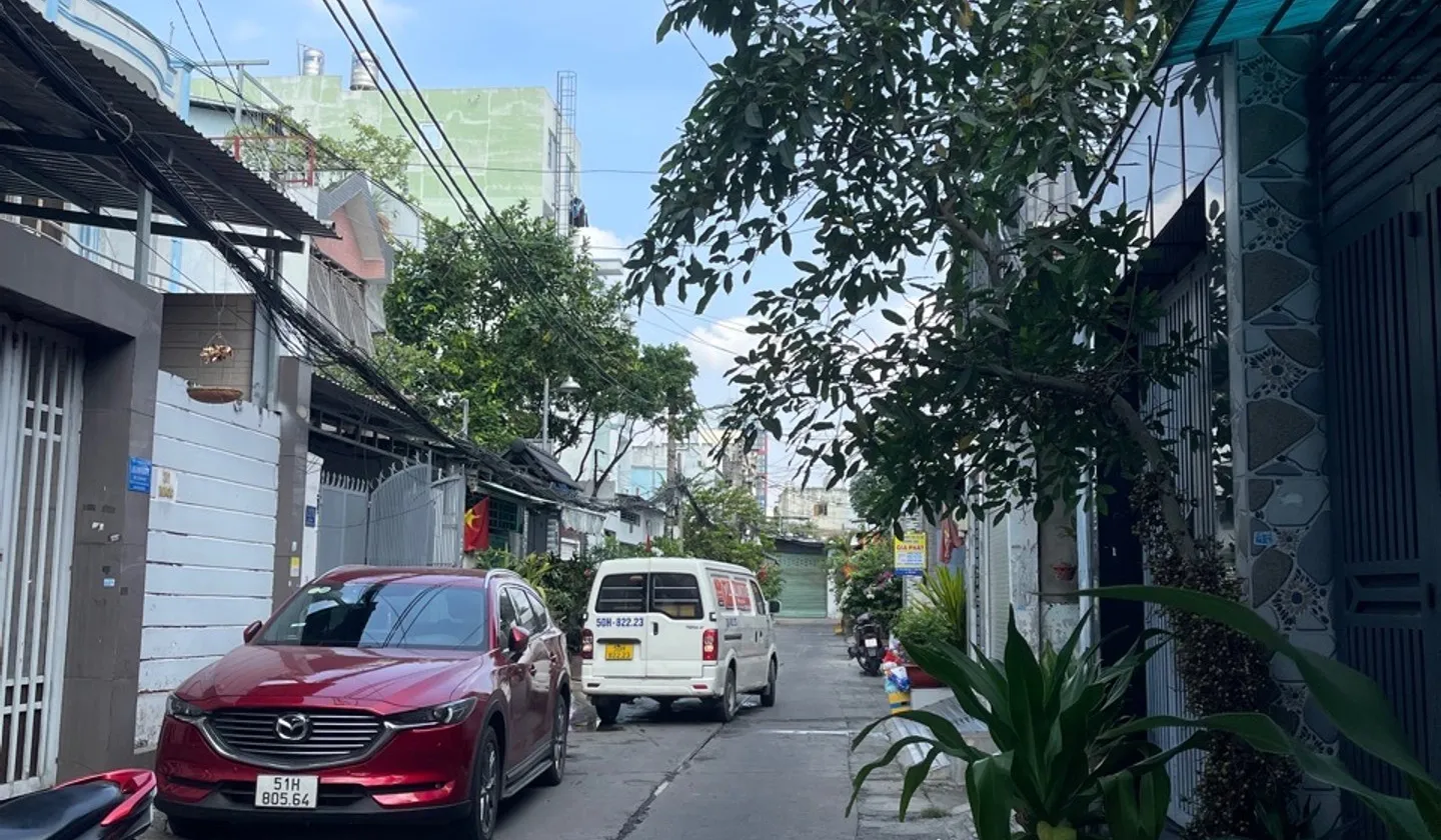 Nhà cấp 4 gần mặt tiền Văn Cao, hẻm rộng ô tô vào tận nơi... Bán nhà riêng tại Phú Thạnh, Hồ Chí Minh 01