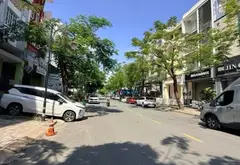 BÁN NHÀ 5 TẦNG MTKD. KHU PHÚ MỸ HƯNG ĐƯỜNG PHAN KHIÊM ÍCH Q7. DT 111M. 6 X 18 . CHỈ 35.5 TỶ... Bán nhà mặt phố tại Tân Hưng, Hồ Chí Minh 02