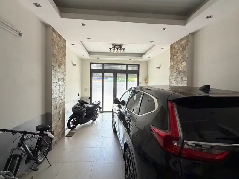 Bán nhà mặt tiền Tạ Quang Bửu, Quận 8, 5 tầng, 4x20m, sát Parc Mall Cao Lỗ, giá 24 tỷ... Bán nhà mặt phố tại Chánh Hưng, Hồ Chí Minh 01