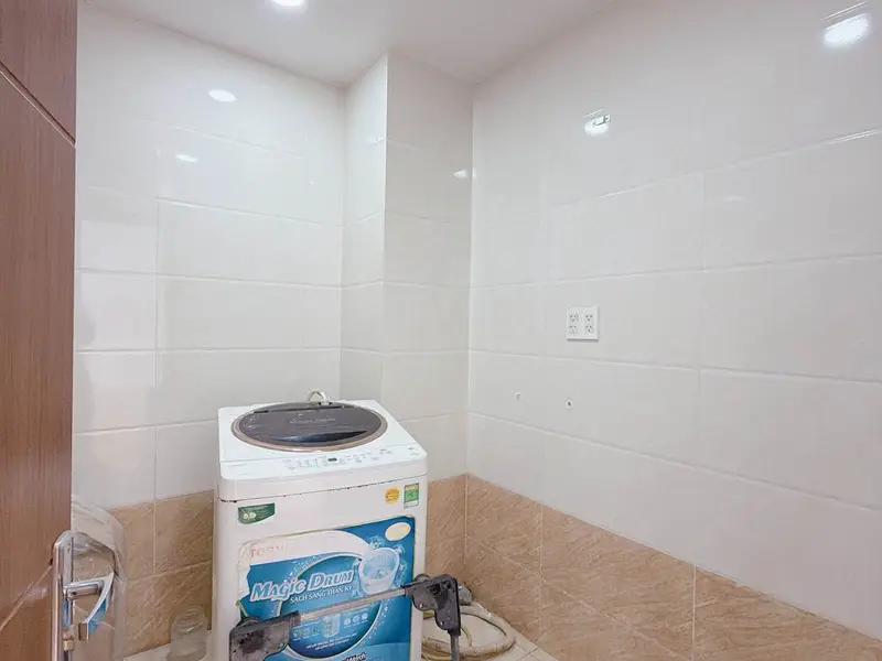 Nhà 7 tầng tiện nghi giữa trung tâm Quận 5, sẵn hầm, thang máy... Bán nhà riêng tại An Đông, Hồ Chí Minh 01
