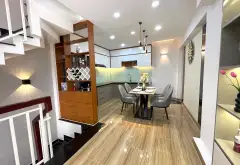 Bán nhà 5 tầng 43m2, đường số 8, giá 7.6 tỷ, ô tô vào nhà... Bán nhà riêng tại Thông Tây Hội, Hồ Chí Minh 02