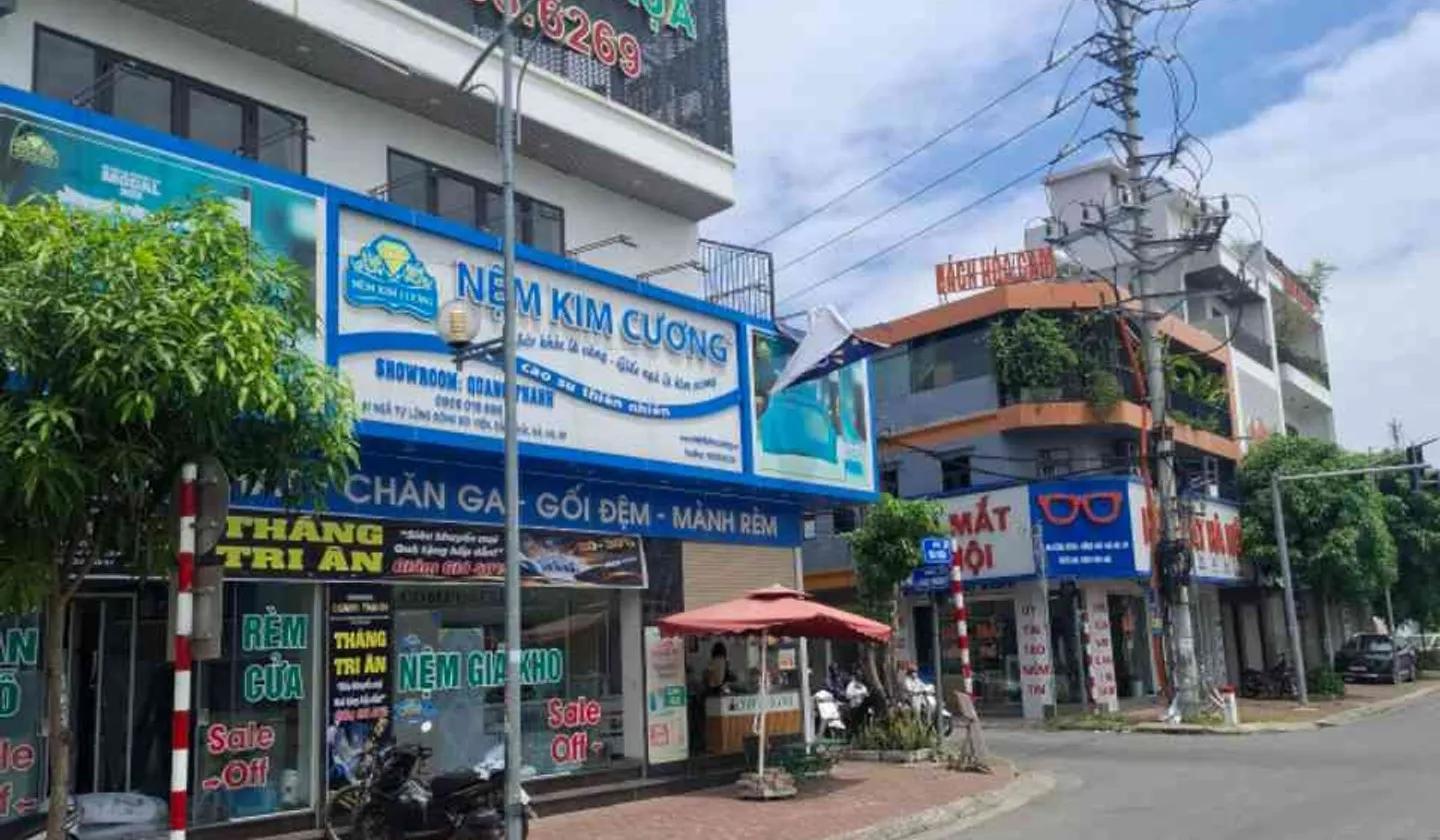 Nhà mặt phố ngã tư Bùi Viện - Lũng Đông, mặt tiền rộng, kinh doanh đỉnh... Bán nhà mặt phố tại Hải An, Hải Phòng 01