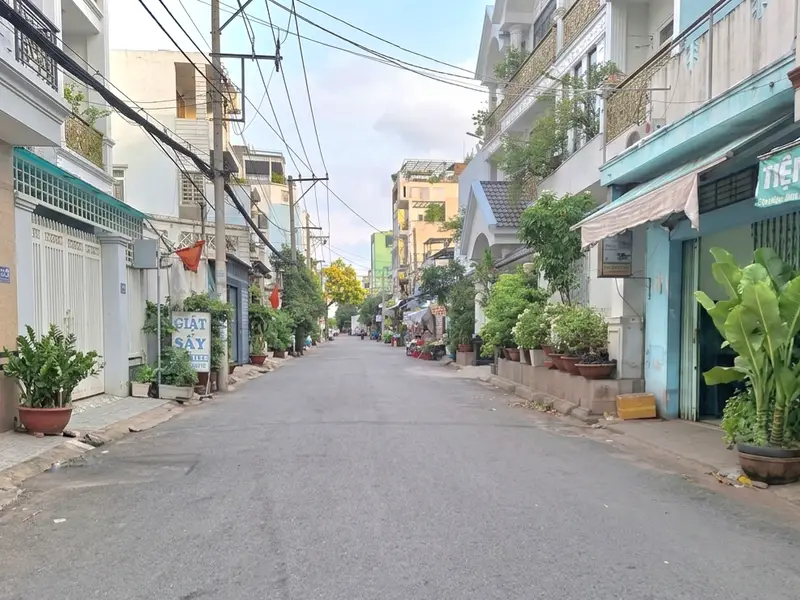 Bình Tân, hẻm xe hơi thông, 4 tầng mới đẹp chỉ hơn 7ty xíu... Bán nhà riêng tại Bình Trị Đông, Hồ Chí Minh 01