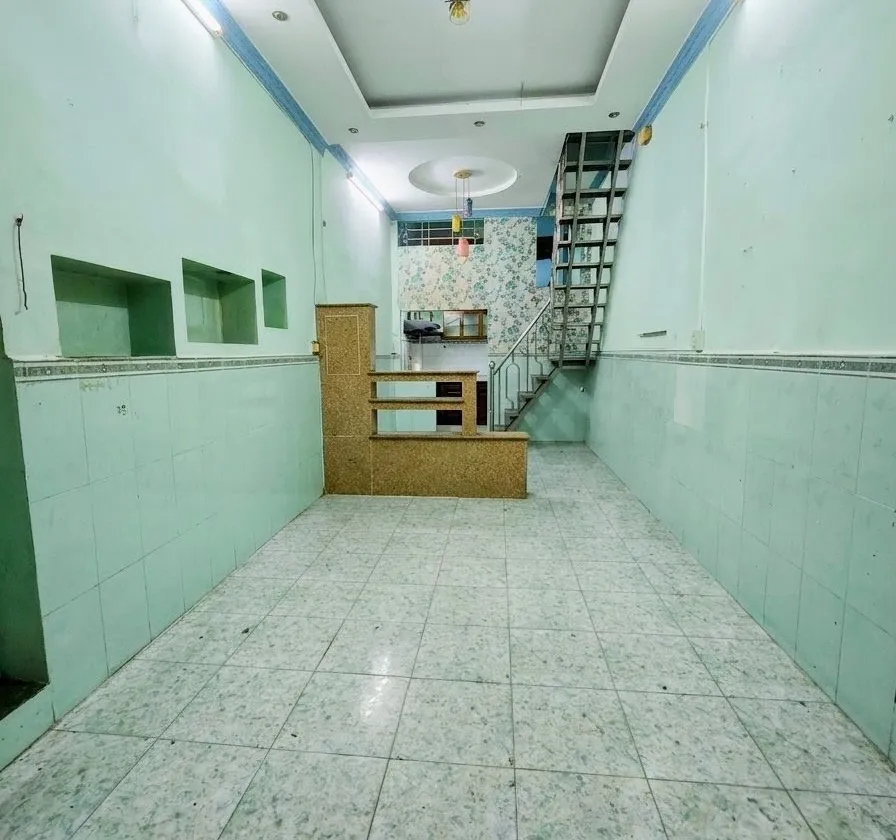 Nhà Tân Bình - Ni Sư Huỳnh Liên, 2 tầng - ở ngay - KD - dài gần 11m - 62m2 - hơn 4 tỷ... Bán nhà riêng tại Bảy Hiền, Hồ Chí Minh 01