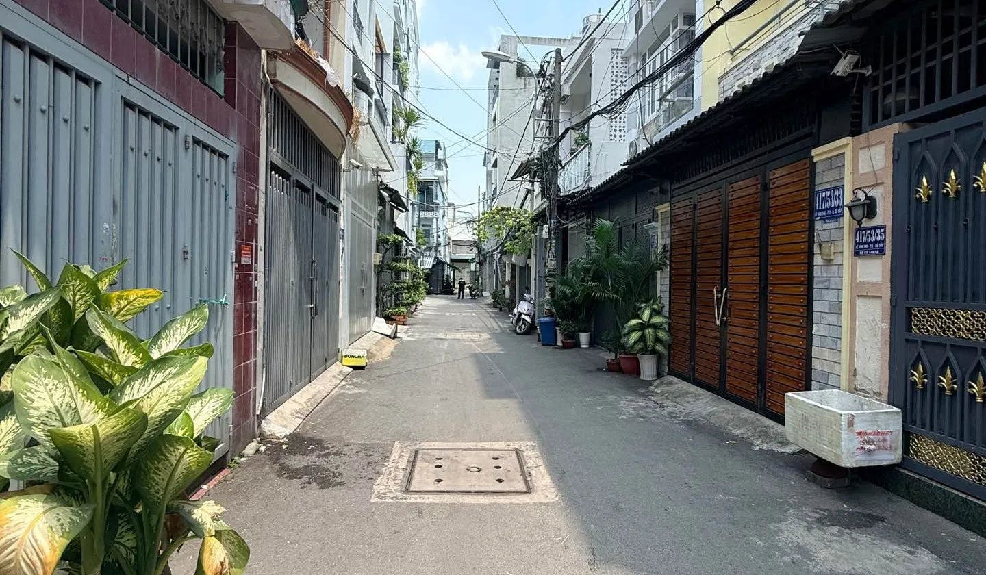 Bán nhà 2 tầng 56m2 mặt tiền 4m hướng Nam tại Phường Thông Tây Hội... Bán nhà riêng tại Thông Tây Hội, Hồ Chí Minh 01