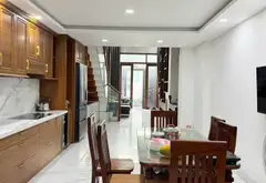 Gấp bán nhà 3 tầng 3PN, DT 73m2, sổ riêng hoàn công, hẻm xe hơi đường Tam Châu, Thủ Đức.... Bán nhà riêng tại Tam Bình, Hồ Chí Minh 02
