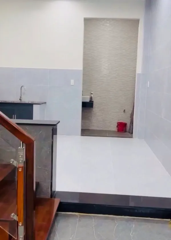 Nhà 2 tầng mặt tiền kinh doanh tại phường Bảy Hiền, HCM... Bán owner_side tại Bảy Hiền, Hồ Chí Minh 01