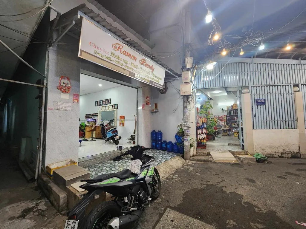 Cơ Hội Vàng Sở Hữu Nhà Mặt Tiền Hẻm Kinh Doanh Tại Quận 8... Bán nhà riêng tại Chánh Hưng, Hồ Chí Minh 01