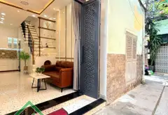 CHỈ 5,95 TỶ – HUỲNH VĂN BÁNH PHÚ NHUẬN – 5 TẦNG BTCT – 100M² – 3PN 4 WC – SÂN THƯỢNG VIEW ĐẸP... Bán nhà riêng tại Phú Nhuận, Hồ Chí Minh 02