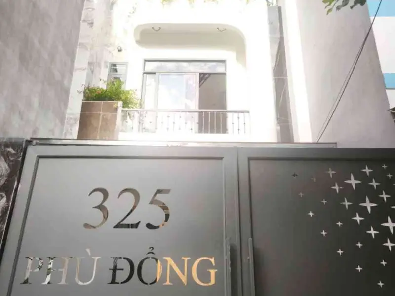 Bán nhà mặt phố 3 tầng 99,9m2 tại Phù Đổng, Hoà Xuân, Đà Nẵng, giá 6,79 tỷ... Bán nhà mặt phố tại Hòa Xuân, Đà Nẵng 01