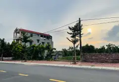 Bán nhà mặt phố Phạm Hồng Thái, Khoái Châu, Hưng Yên với vỉa hè rộng và đường container tránh... Bán nhà mặt phố tại Tân Hưng, Hưng Yên 05