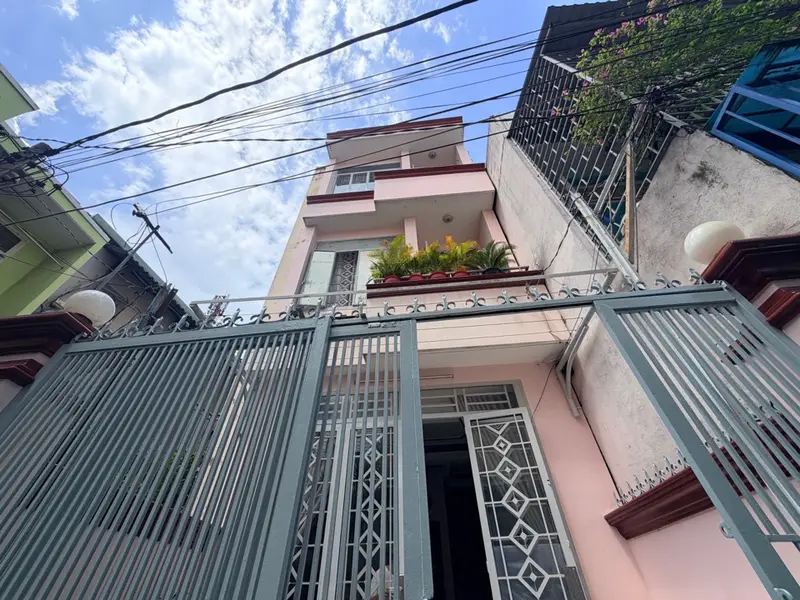 🏡 GÒ VẤP P.1 – NHÀ 3 TẦNG – 42M² – 4PN – 3WC – 5,5 TỶ... Bán nhà riêng tại Hạnh Thông, Hồ Chí Minh 01