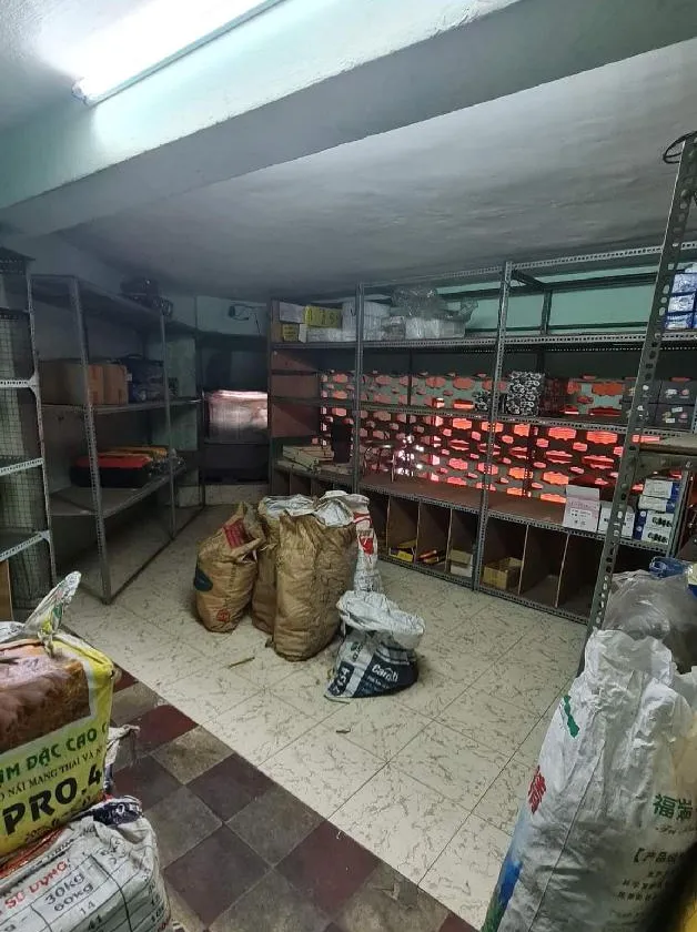 Bán nhà mặt phố Phùng Hưng 6 tầng, 6 phòng ngủ, giá 12 tỷ... Bán nhà mặt phố tại Chợ Lớn, Hồ Chí Minh 01