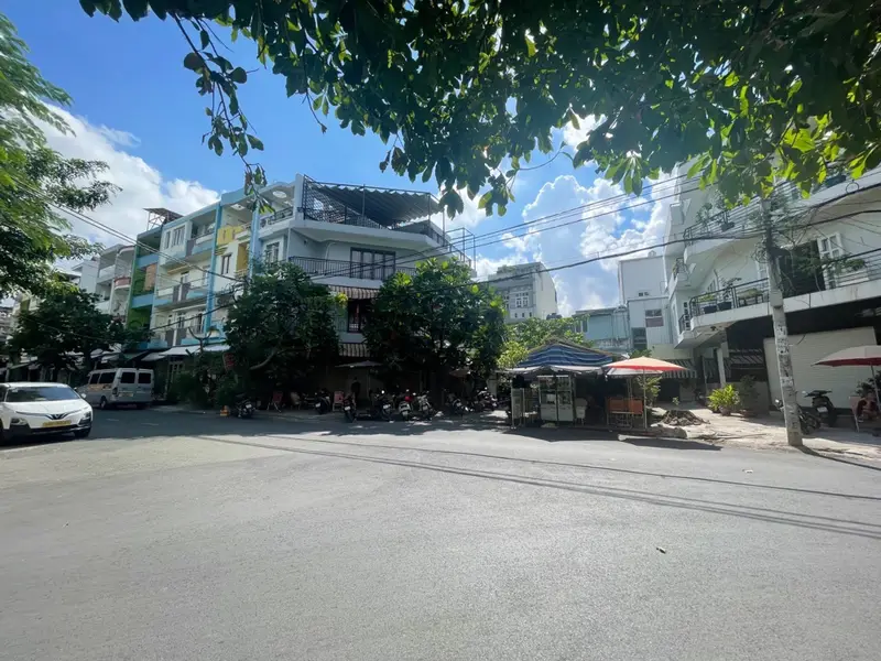 Nhà 4 tầng mặt tiền rộng, trung tâm Quận 6, giá siêu hấp dẫn... Bán nhà riêng tại Phú Lâm, Hồ Chí Minh 01