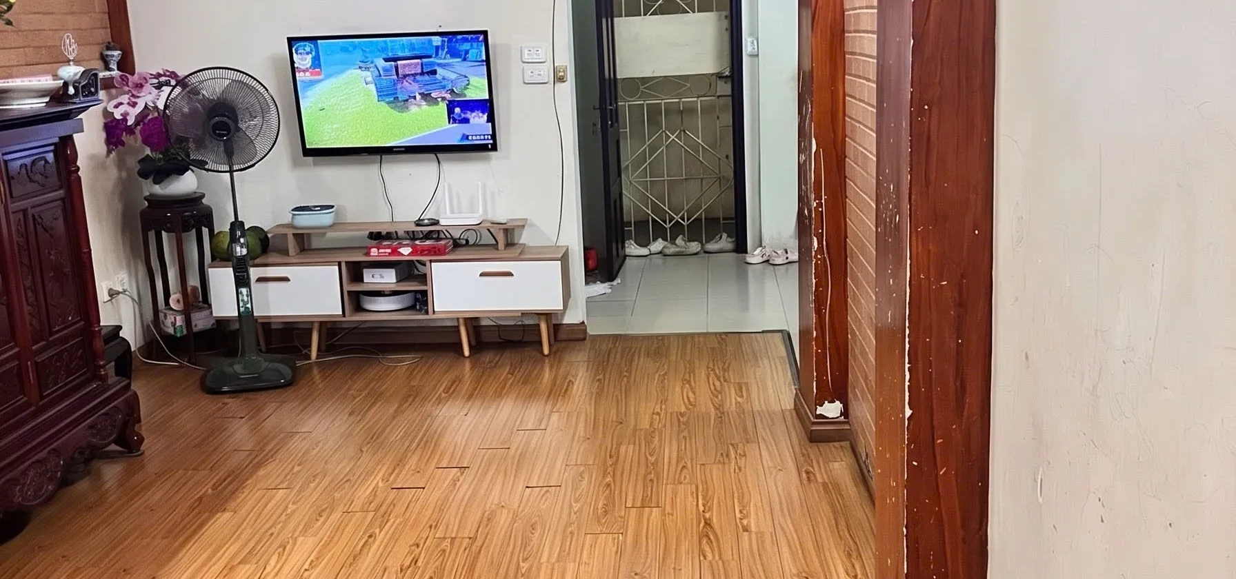 Bán căn Tập thể Hoàng Quốc Việt 110m2, 3PN, 2VS - 3.86 tỷ... Bán căn hộ chung cư tại Nghĩa Đô, Hà Nội 01