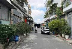 Bán nhà riêng 1 tầng tại Hà Đặc, diện tích 173m2, mặt tiền 8m, vị trí gần chợ và trường đại học... Bán nhà riêng tại Trung Mỹ Tây, Hồ Chí Minh 02