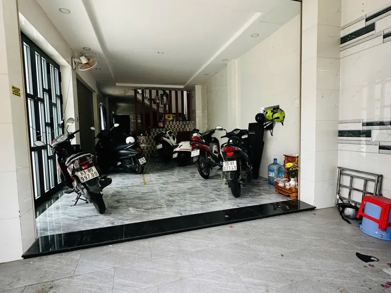 Nhà Góc 3 Lầu Thoáng Mát, Hẻm Xe Tải Vườn Lài... Bán nhà riêng tại Phú Thọ Hòa, Hồ Chí Minh 01