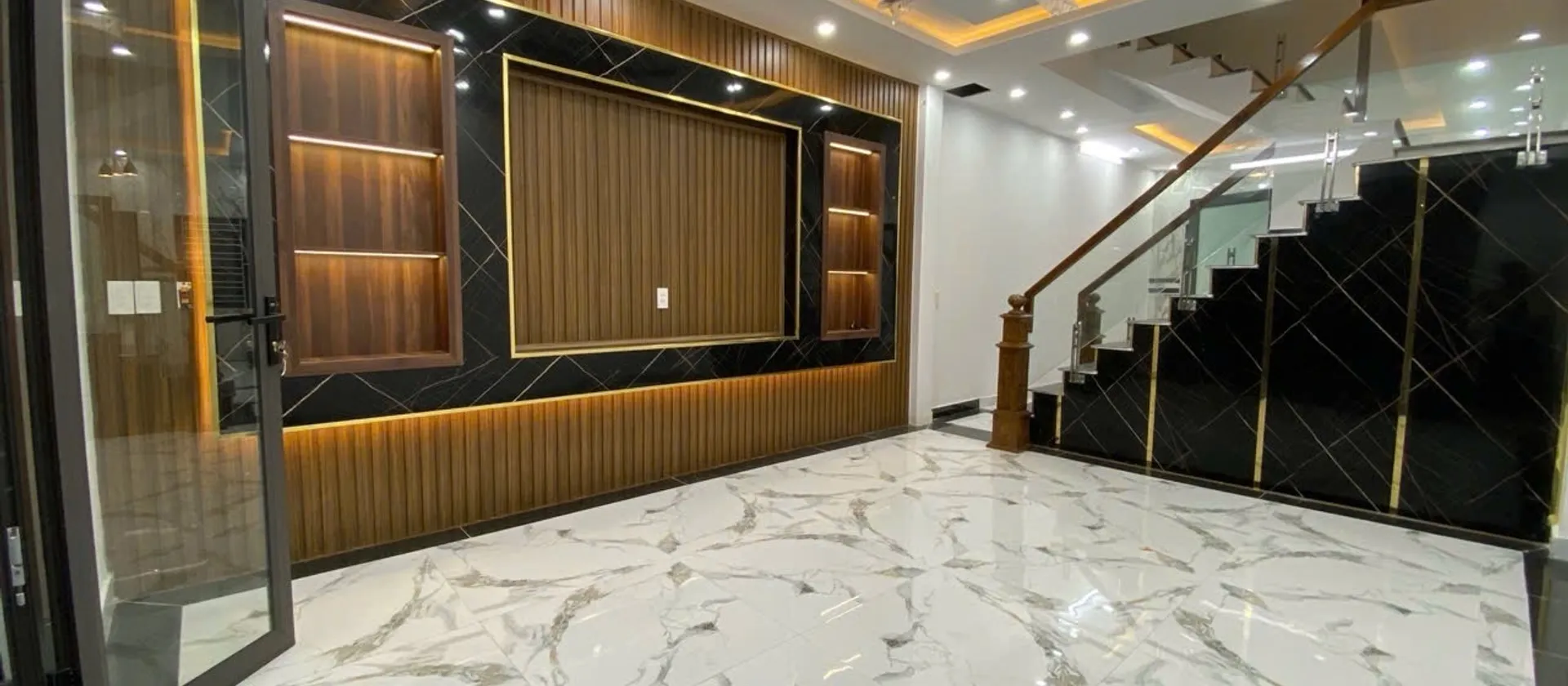 Bán nhà riêng 4 tầng tại Phường Hùng Vương cũ, Hải Phòng, diện tích 46.3m² giá 3.15 tỷ... Bán nhà riêng tại Hồng Bàng, Hải Phòng 01