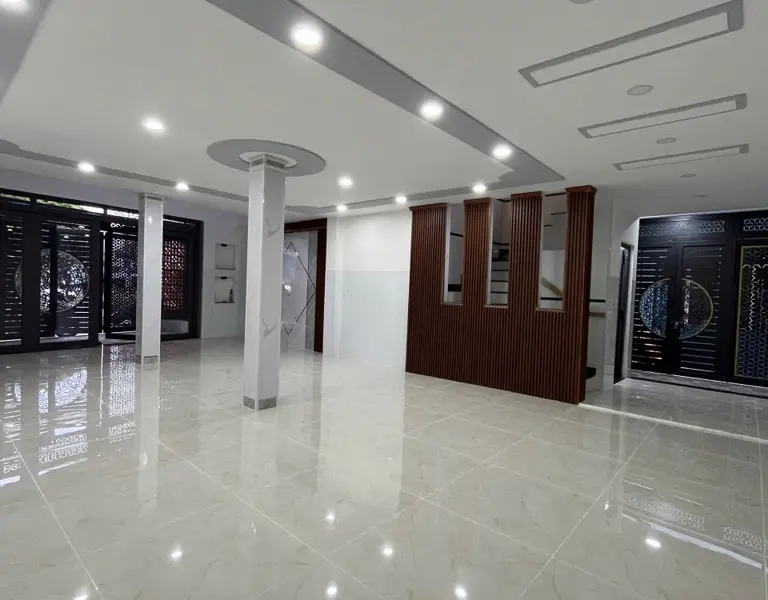 Mặt tiền kinh doanh Tân Phú, đường Lương Thế Vinh, 2 mặt thoáng, 4 tầng mới tinh, 14.7 tỷ... Bán nhà mặt phố tại Phú Thạnh, Hồ Chí Minh 01