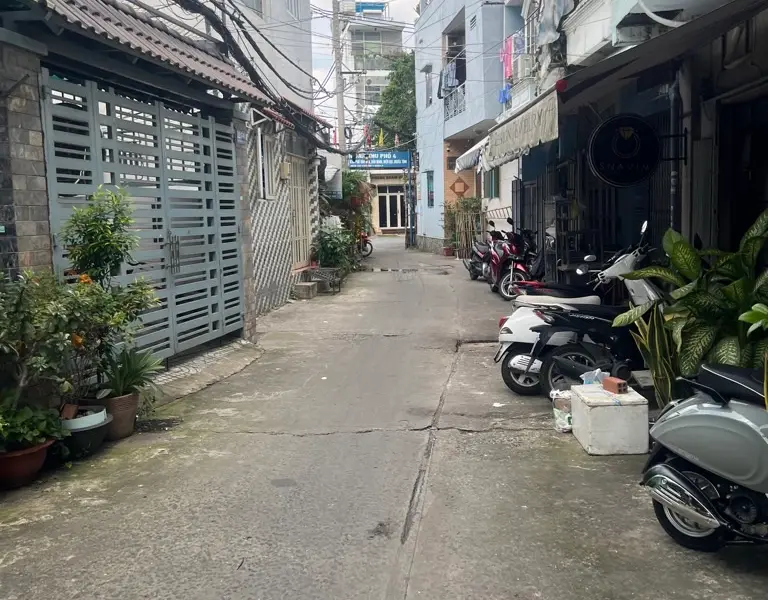 Bán nhà riêng tại quận Hai Bà Trưng, hẻm ô tô, diện tích 63m2... Bán nhà riêng tại Chánh Hưng, Hồ Chí Minh 01