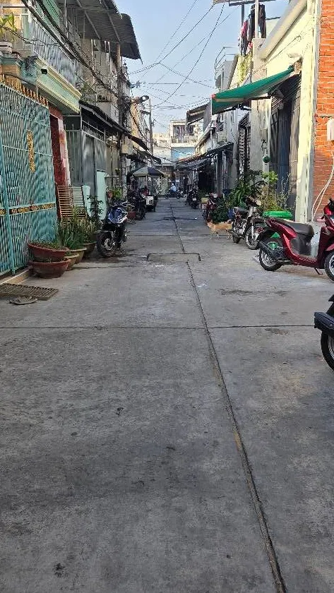 SIÊU PHẨM GIÁ RẺ KHU TÊN LỬA 3 TẦNG 5PN NHIK 3 TỶ... Bán nhà riêng tại An Lạc, Hồ Chí Minh 01