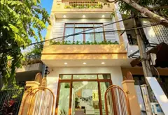 Cơ Hội Hiếm Có Nhà Mặt Phố Trưng Nữ Vương 4 Tầng Sang Trọng... Bán nhà mặt phố tại Hải Châu, Đà Nẵng 01