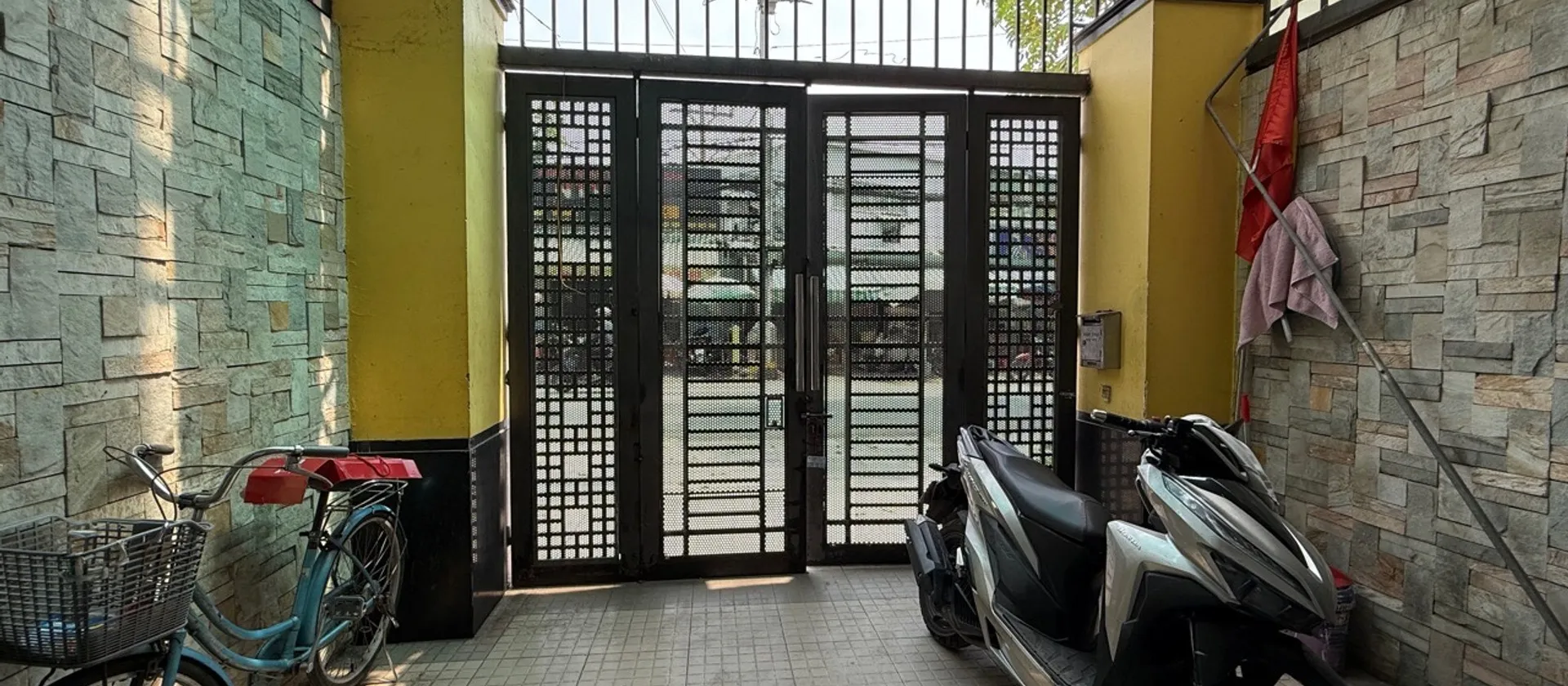 Cơ hội vàng sở hữu nhà mặt phố 5 tầng khu vực Tân Thới Nhất với giá ưu đãi cực sốc... Bán nhà mặt phố tại Đông Hưng Thuận, Hồ Chí Minh 01