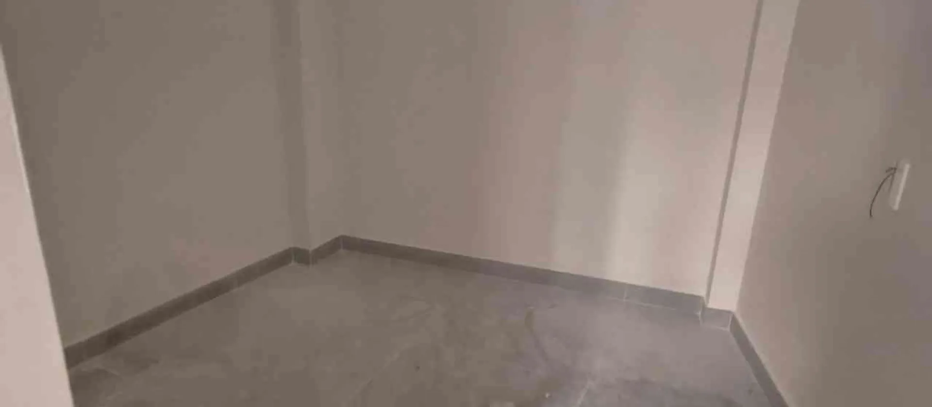 Nhà mới xây gần chợ lớn, cực tiện nghi... Bán nhà riêng tại Phú Định, Hồ Chí Minh 01