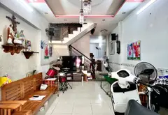 💥 NHÀ 2 TẦNG LIÊN KHU 4-5 – SÁT CHỢ BÌNH THÀNH – HẺM 7M XE TẢI
📐 3,6 x 13m – 46m² | 1 trệt 1 lầu... Bán nhà riêng tại Bình Tân, Hồ Chí Minh 01