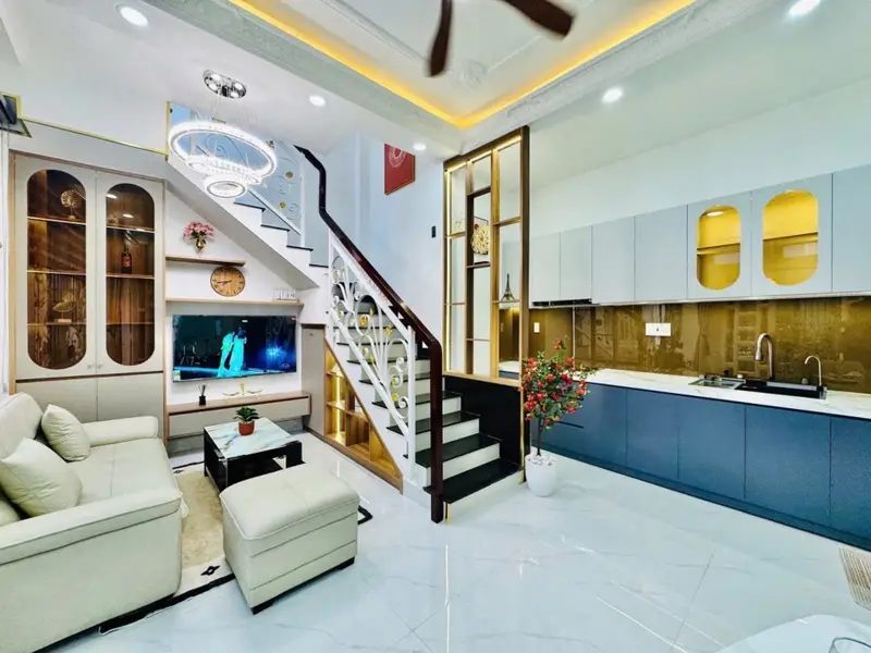 Nhà góc 5 tầng, 2 mặt tiền mới ở ngay giữa Trung tâm Phú Nhuận... Bán nhà riêng tại Đức Nhuận, Hồ Chí Minh 01