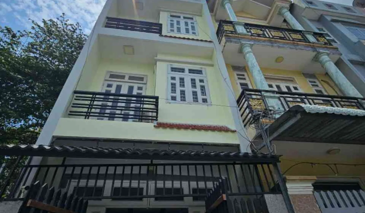 Nhà 3 tầng 3 phòng ngủ tại Phường Thới An, Hồ Chí Minh... Bán nhà riêng tại Thới An, Hồ Chí Minh 01