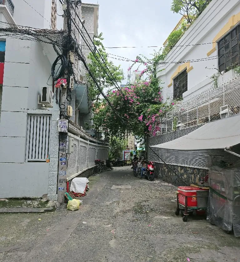 HXH Trần Đình Xu 72/.
Xung quanh tiện ích miên man, gần các trường học- an ninh yên tĩnh
Giá 5 tỷ... Bán owner_side tại Cầu Ông Lãnh, Hồ Chí Minh 01