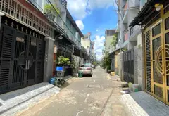 BÁ.N NHÀ ĐẸP SÁT LÊ VĂN QUOI - NGÃ TƯ 4 XÃ - BTCT - HẺM XE HƠI - ( 4X14M )... Bán nhà riêng tại Bình Trị Đông, Hồ Chí Minh 02