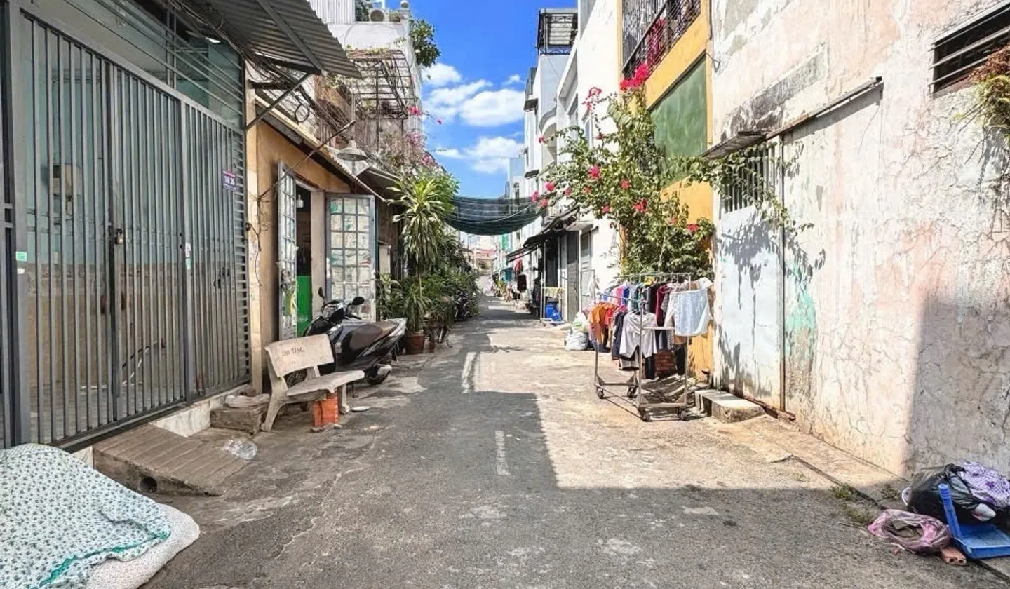 Nhà Bình Tân, Gò Xoài, hẻm xe hơi thông, 45m2 nhỉnh 4x... Bán nhà riêng tại Bình Hưng Hòa, Hồ Chí Minh 01