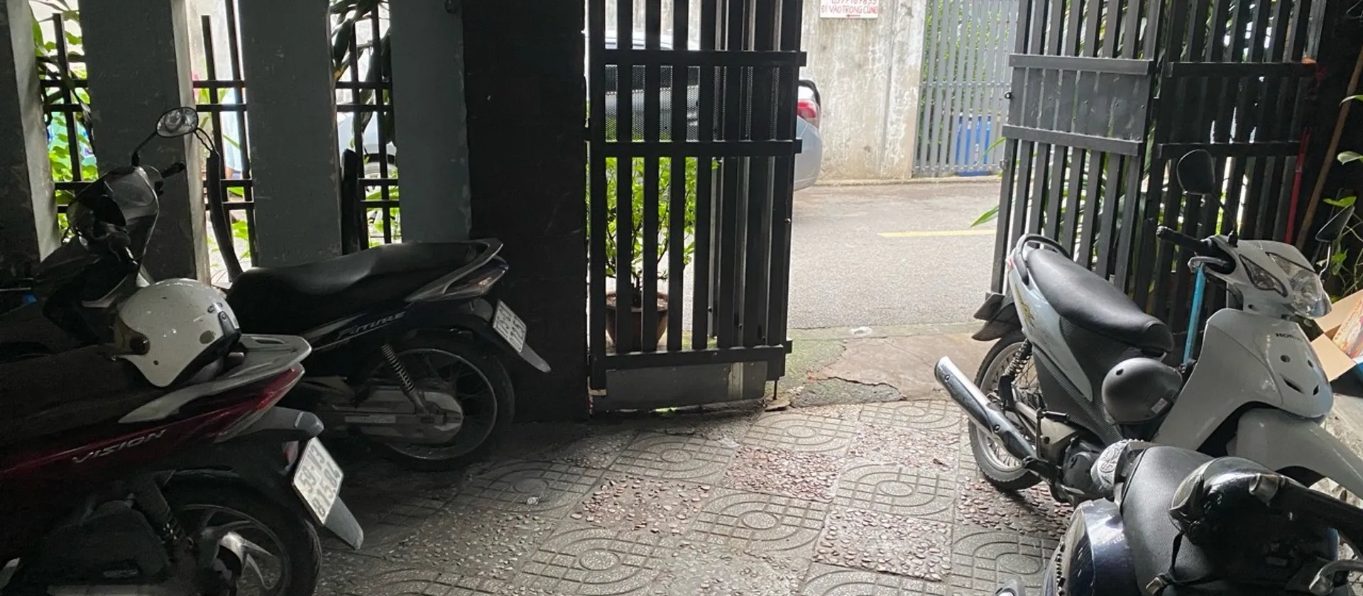 Nhà 2 tầng 177,6m2, 3 phòng ngủ, hẻm rộng Bình Chiểu, giá 7,5 tỷ... Bán nhà riêng tại Dĩ An, Hồ Chí Minh 01