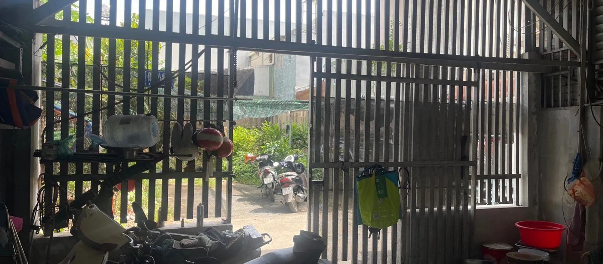 Bán nhà 2 tầng 3 phòng ngủ, diện tích 80m2, phường Phú Hữu, Quận 9... Bán nhà riêng tại Long Trường, Hồ Chí Minh 01